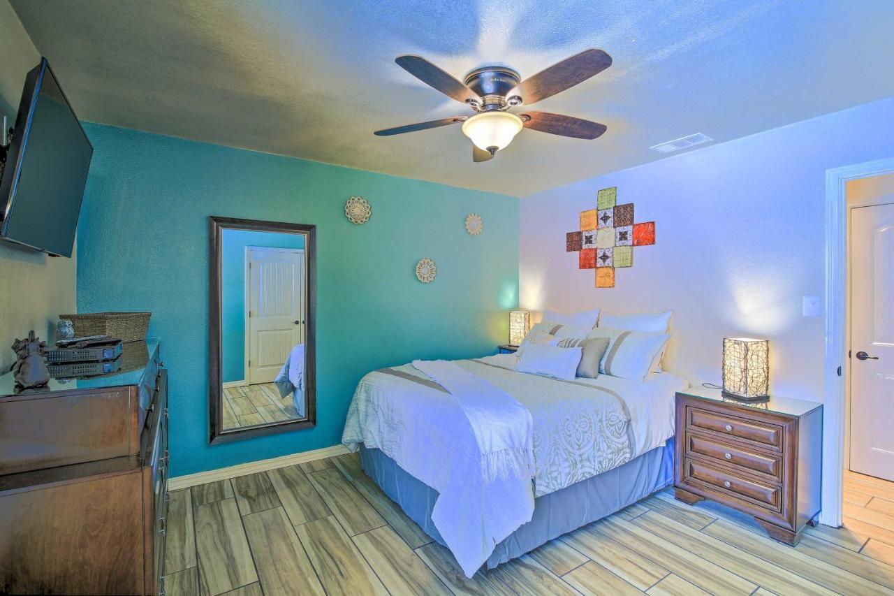 הוילה San Antonio Oasis With Hot Tub, Pool And Outdoor Bar! מראה חיצוני תמונה
